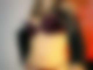 Candanceelove's Live Sex Cam Show