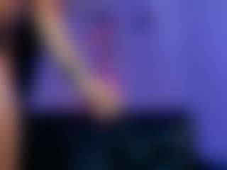 Candanceelove's Live Sex Cam Show