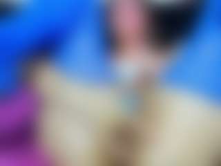 im-caseyy's Live Sex Cam Show