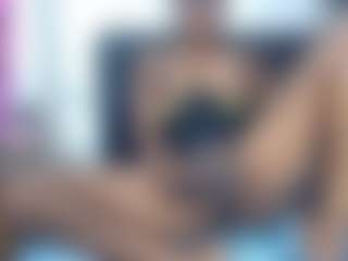 kandysexxyy's Live Sex Cam Show