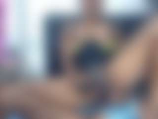kandysexxyy's Live Sex Cam Show
