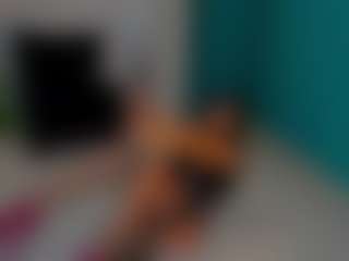 KitanaX's Live Sex Cam Show