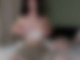 Live cam show with KitanaX - Smoking on Camsoda