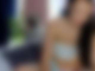 Live cam show with KitanaX - Gamer Asian on Latina Girls