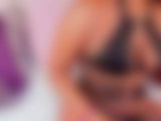 Live cam show with MaddyOlmos - New BBW on SquirtSoMuch