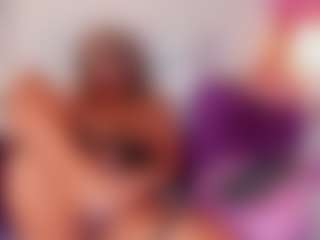 MaddyOlmos's Live Sex Cam Show