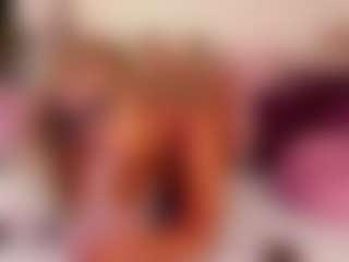 Live cam show with MaddyOlmos - BBW on Hubzter Live