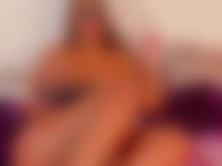 MaddyOlmos's Live Sex Cam Show