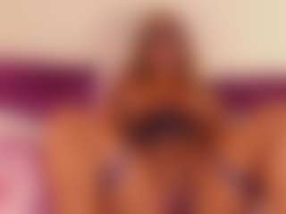 MaddyOlmos's Live Sex Cam Show