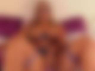 MaddyOlmos's Live Sex Cam Show