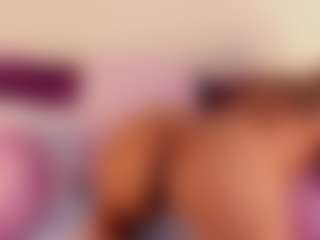MaddyOlmos's Live Sex Cam Show