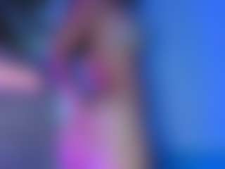 Live cam show with miasmithh11 - Average on Mixed Magazine Live