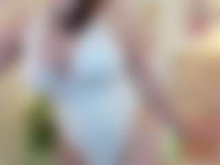 Rachell-lang MILF webcam performer live streaming