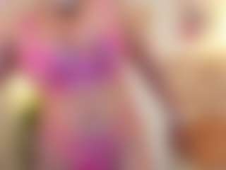 Live cam show with Rachell-lang - Blonde Hair Amateur on Camsoda