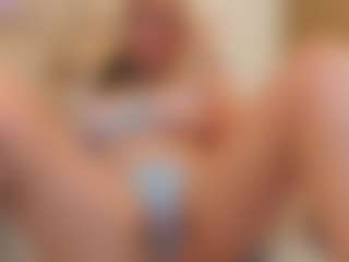 Live cam show with Rachell-lang - Granny on Camsoda