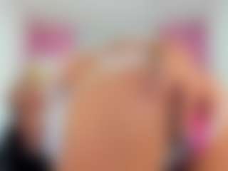 Lillyy16's Live Sex Cam Show