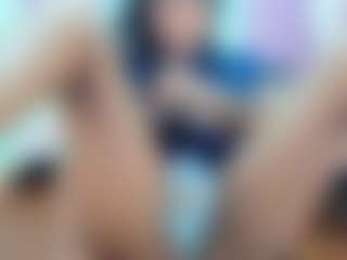 Lillyy16's Live Sex Cam Show
