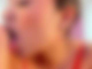 Lillyy16's Live Sex Cam Show