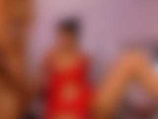 Live cam show with Ella-Liamxxx - New Brown Eyes on Camsoda