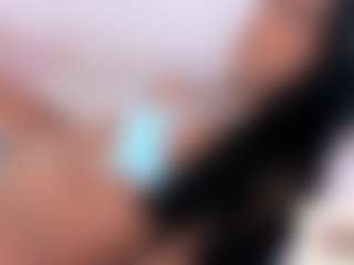 Live cam show with Leeat - HD on CamClone