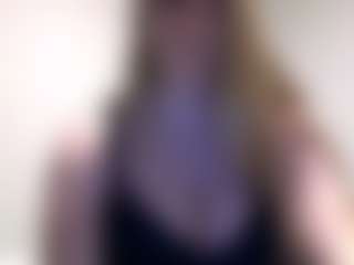 sexyrose27's Live Sex Cam Show