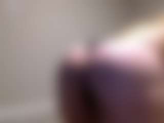 sexyrose27's Live Sex Cam Show