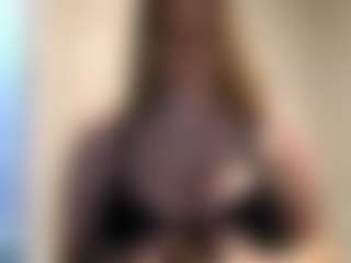 sexyrose27's Live Sex Cam Show