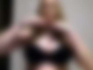 sexyrose27's Live Sex Cam Show