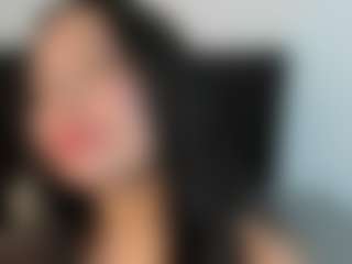Live cam show with Rubyhlowes - College on StripNow
