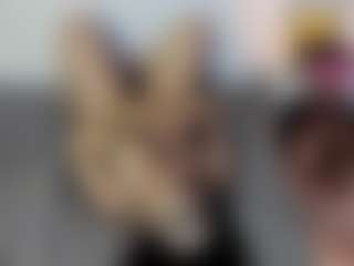 Rubyhlowes's Live Sex Cam Show