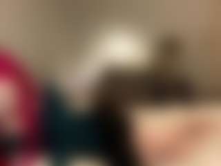 ShenaDeblois's Live Sex Cam Show