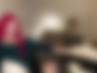 ShenaDeblois's Live Sex Cam Show