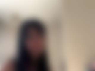 Live cam show with ShenaDeblois - Young Adult on Camiplay Live