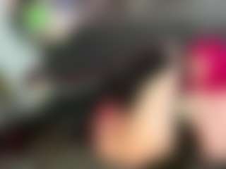 ShenaDeblois's Live Sex Cam Show