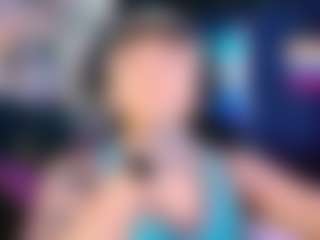 Live cam show with thebluesky - Facial on Gym Cam Girls