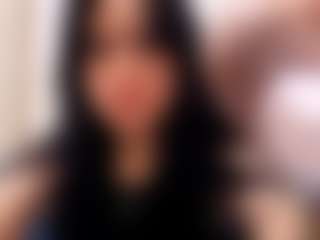 Live cam show with Amina - New Teen (18+) on CSO-WL