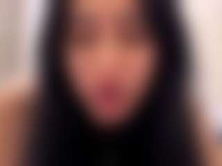 Amina's Live Sex Cam Show