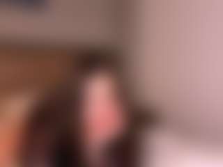 Live cam show with Amina - New Foot Fetish on instabang