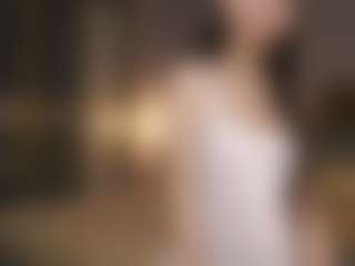 Live cam show with AshlyGrimmett - Average on hotwifechat.live