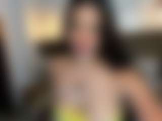Live cam show with briana-sun - Drinking on crypto-cams