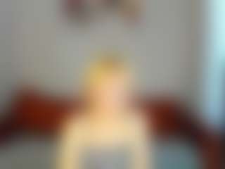 Clara-Schneider1's Live Sex Cam Show