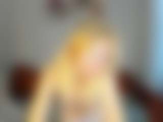 Clara-Schneider1's Live Sex Cam Show