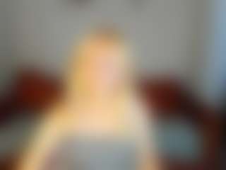Clara-Schneider1's Live Sex Cam Show