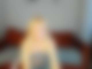 Clara-Schneider1's Live Sex Cam Show