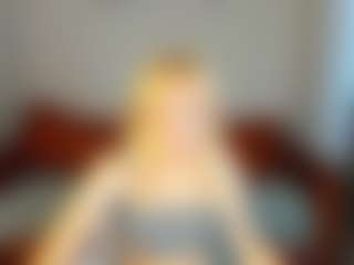 Clara-Schneider1's Live Sex Cam Show