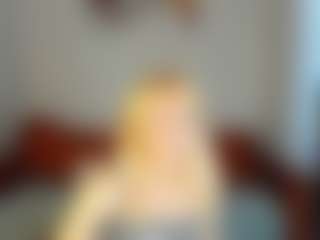 Clara-Schneider1's Live Sex Cam Show