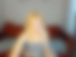 Clara-Schneider1's Live Sex Cam Show
