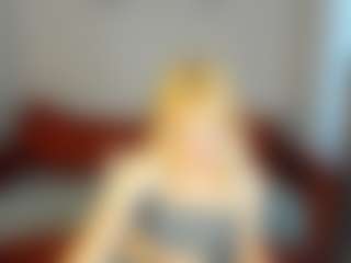 Clara-Schneider1's Live Sex Cam Show