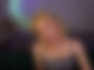 Clara-Schneider1's Live Sex Cam Show