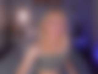Clara-Schneider1's Live Sex Cam Show